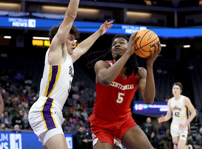 Centennial vs Oakland Tech CIF State D2 Final March 9, 2024 Photo-Dennis Lee67